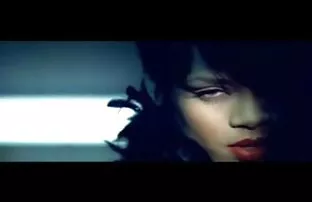 XXX ఆడాడు వీడియో గేమ్స్ మరియు ఇబ్బంది పెట్టాడు