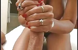 XXX అమ్మాయి గై సేడుసుస్ ఊదా అమ్మాయి డ్రాయరు