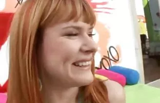 XXX పైదుస్తుల లేకుండా