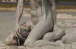 XXX Comely గోధుమ రంగు బొచ్చు స్త్రీ from లాట్వియా మీద కాస్టింగ్ Woodman