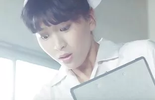 XXX గ్రూవే పసికందు పారదర్శక అమ్మాయి డ్రాయరు