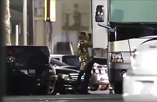 XXX American porn star Asa Akira మరియు విపరీతమైన మక్కువ ఫక్ రెండు అబ్బాయిలు తో