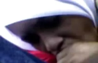 XXX సంతృప్తి మీ బాస్ యొక్క బాధ్యతలు ఉంటాయి.