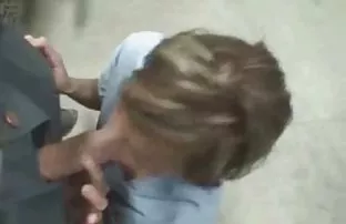 XXX చాలా ఆనందంగా ఉంది సందర్శించండి వ్యక్తి