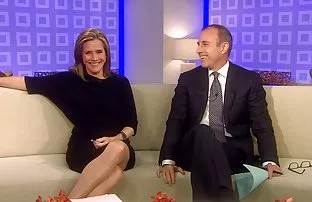 XXX అందమైన కిట్టి Deepthroat