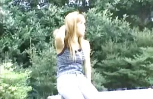 XXX జపనీస్ బొమ్మ నైలాన్ బిగుతైన దుస్తులు