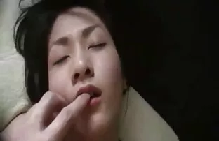 XXX జపనీస్ సెక్స్ ముగ్గరితో సెక్స్