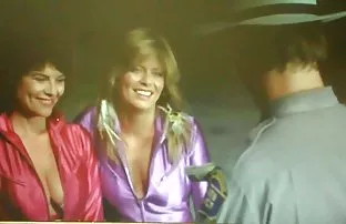 XXX భార్య చెరిపివేసింది. ఆమె భర్త చేసిన ఒక జంప్ at the end