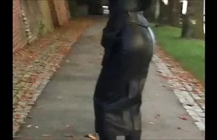 XXX వృద్ధ చాలా ఇంద్రియాలకు సంబంధించిన అమ్మాయి రంధ్రం