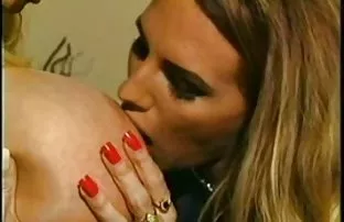 XXX కోడిపిల్లలు lesbianas