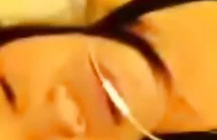 XXX రష్యన్ అమ్మాయిలు దూరంగా కడగడం వారి రంధ్రాలు ఉక్కిరి బిక్కిరి చెయ్యి