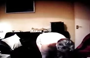 XXX షాట్ ప్రియురాలు నగ్నంగా వీడియో