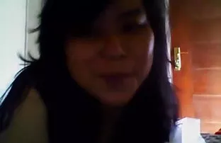 XXX స్టూడెంట్ తో అద్దాలు పీలుస్తుంది the pecker మరియు poebat ఆమె పూకు