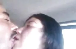 XXX Moloduha తో mustached మామ