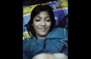 XXX ఇబ్బంది-ఉచిత అమ్మాయి