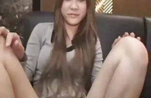 XXX మనిషి మరియు రెండు కోడిపిల్లలు రంగుల bolts