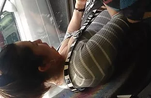 XXX సెక్స్ చాలా హోర్నీ అమ్మాయి కండోమ్